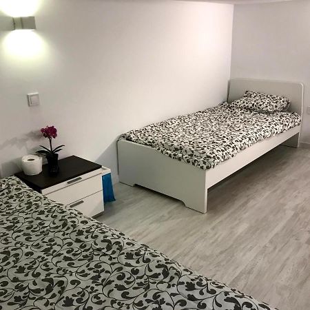 Cozy Apartment Malasana Free Parking マドリード エクステリア 写真