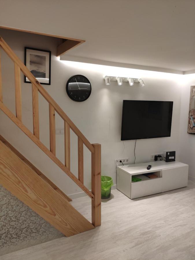 Cozy Apartment Malasana Free Parking マドリード エクステリア 写真